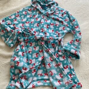 Pajama Mania small polar bear robe with hood & pockets